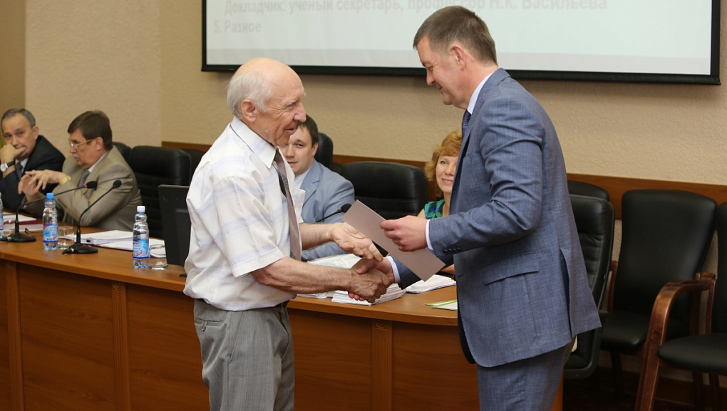 День изобретателя — 2014
